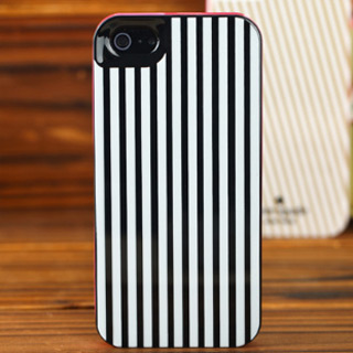 iPhone5s ケース　ブラックストライプ　個性感溢れ　携帯ケース